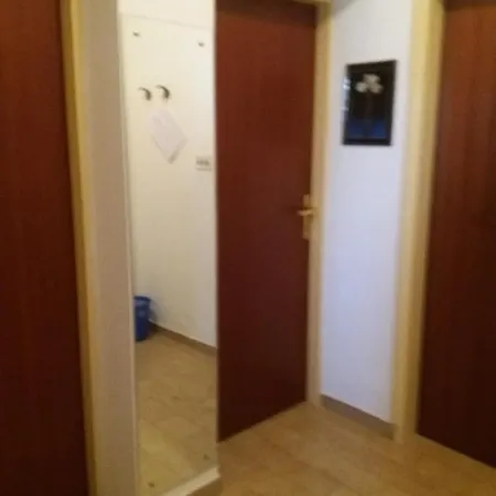With Parking Space Banjol, Rab - 14138 Daire Banjol