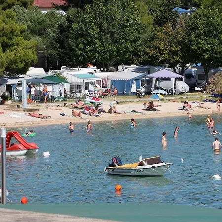 With Parking Space Banjol, Rab - 14138 Daire