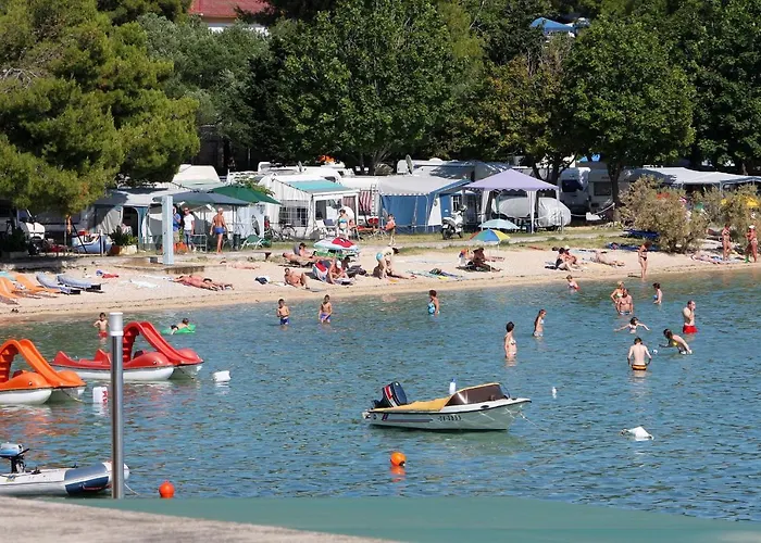 With Parking Space Banjol, Rab - 14138 Daire