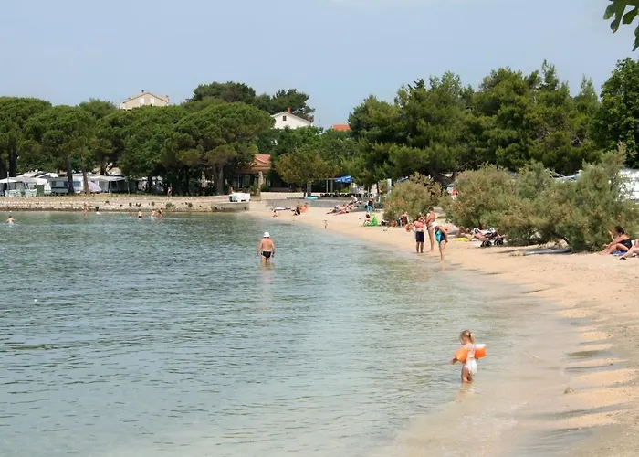 With Parking Space Banjol, Rab - 14138 Daire