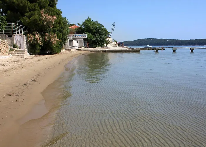 With Parking Space Banjol, Rab - 14138 Appartement